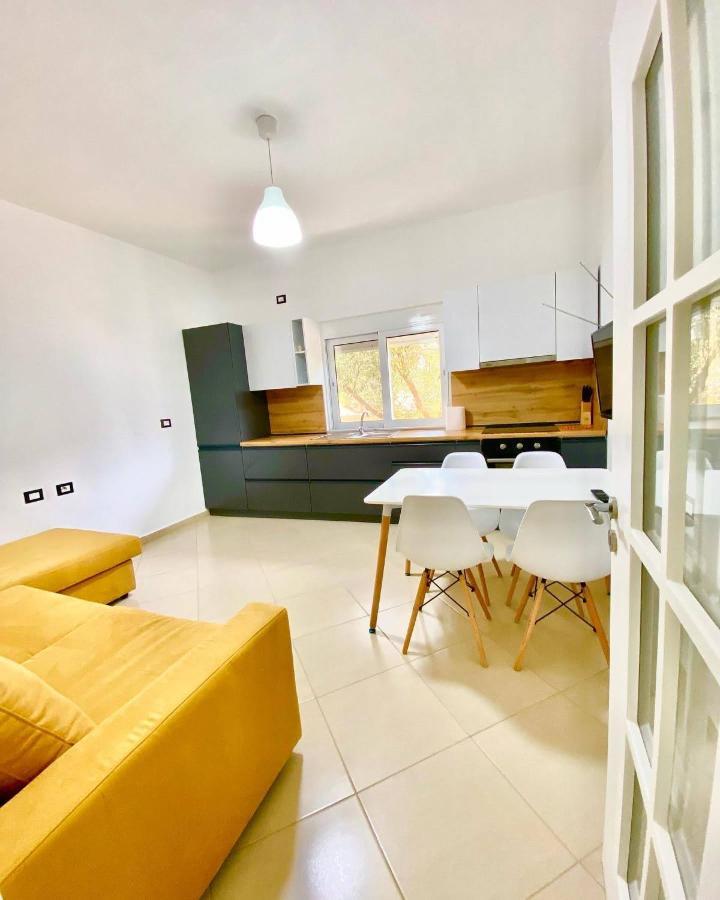 Apartman Andris Ylli & Hojza *